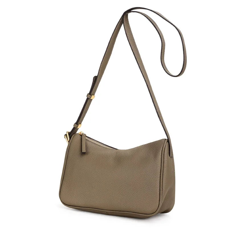 Small bag in hand Women's handbag 2023 trend women bag Cross-body bags fashionable winter leather shoulder for women new luxury