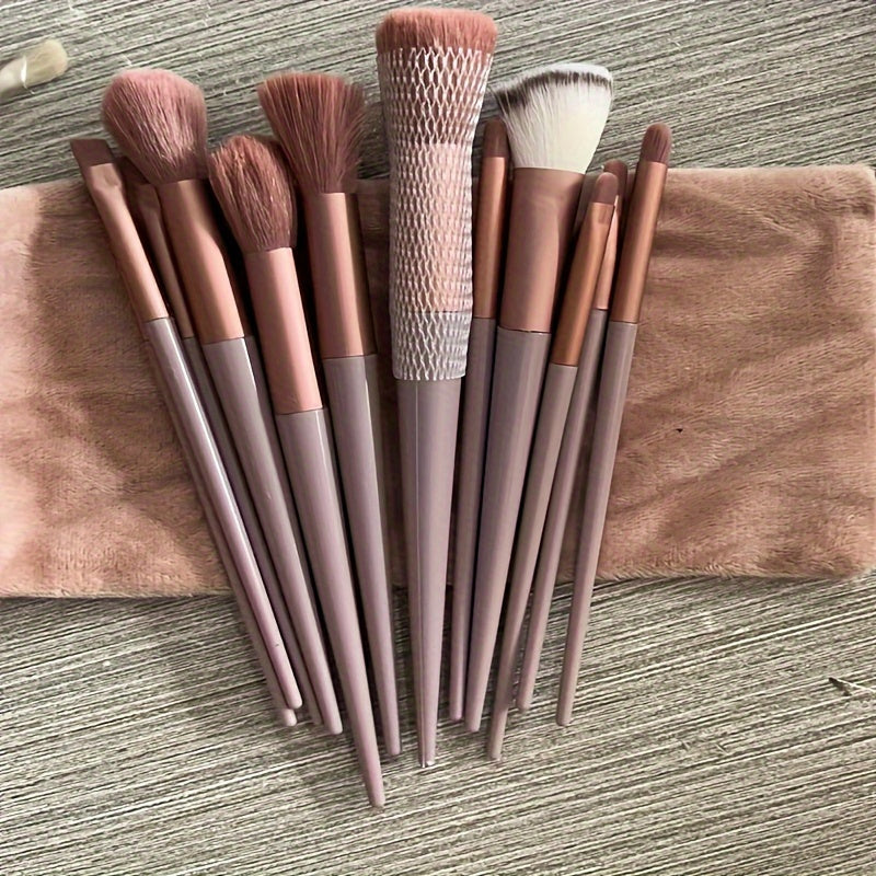 13 PCS Pro Makeup Brush Set - Soft, Comprehensive, Cruelty-Free Brushes for Eye Shadow, Foundation, BB Cream, Concealer, Blush, Powder, and Blending - Perfect for Women's Daily Beauty Routine