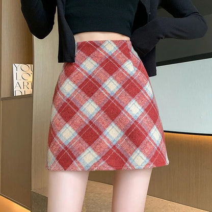 2025 Woman Skirts Woolen A-word Short Skirt Autumn And Winter Half Plaid Female Of The New High-waisted Slim-fit Wrap Hip Skirt