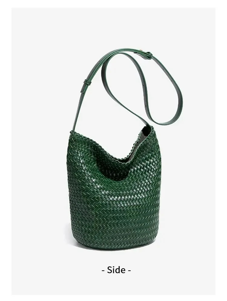 2025 new women's handbag high-end hand-woven large-capacity shoulder tote bag underarm bag crossbody versatile bucket bag