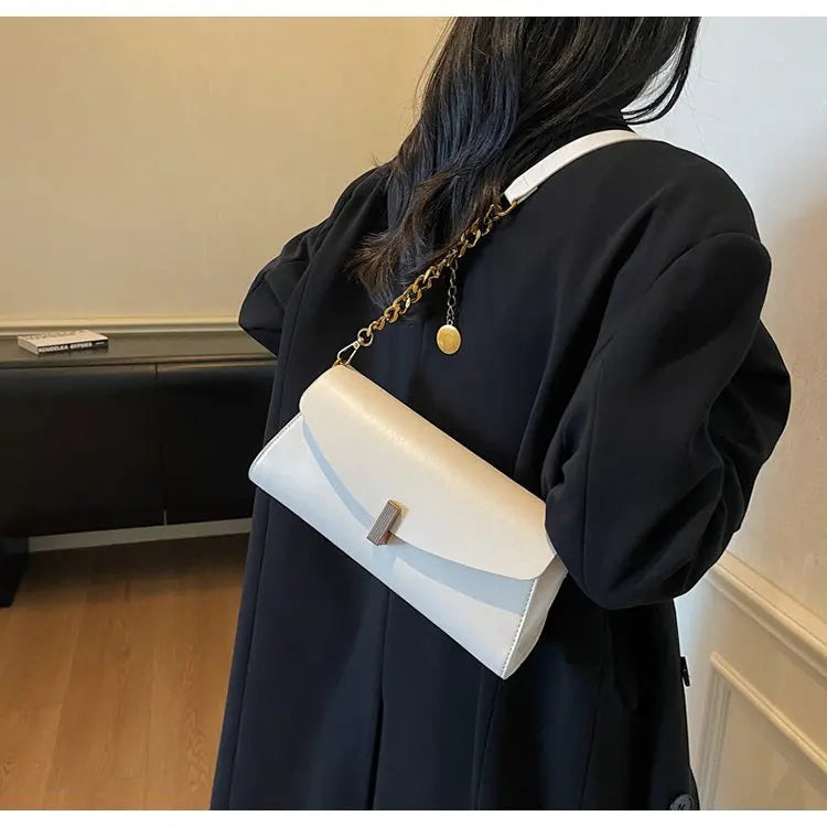 Stylish Tote Bags Handbag For Women Genuine Leather Spacious And Trendy For Daily Use With Zipper Top