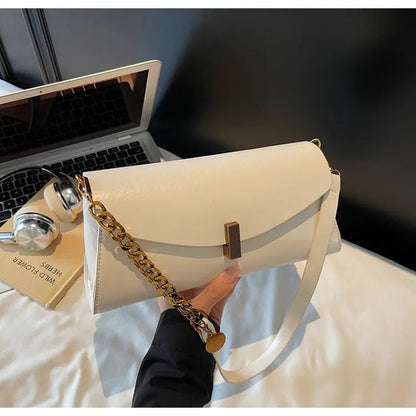 Stylish Tote Bags Handbag For Women Genuine Leather Spacious And Trendy For Daily Use With Zipper Top