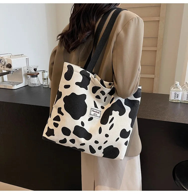 Ladies' one shoulder handbag, large capacity zipper commuting bag, corduroy retro artistic tote bag