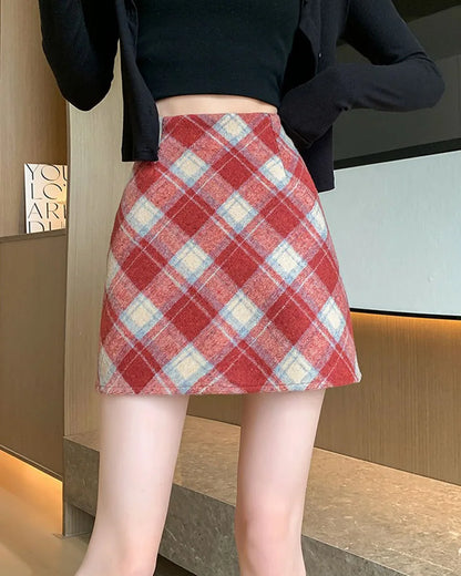 2025 Woman Skirts Woolen A-word Short Skirt Autumn And Winter Half Plaid Female Of The New High-waisted Slim-fit Wrap Hip Skirt