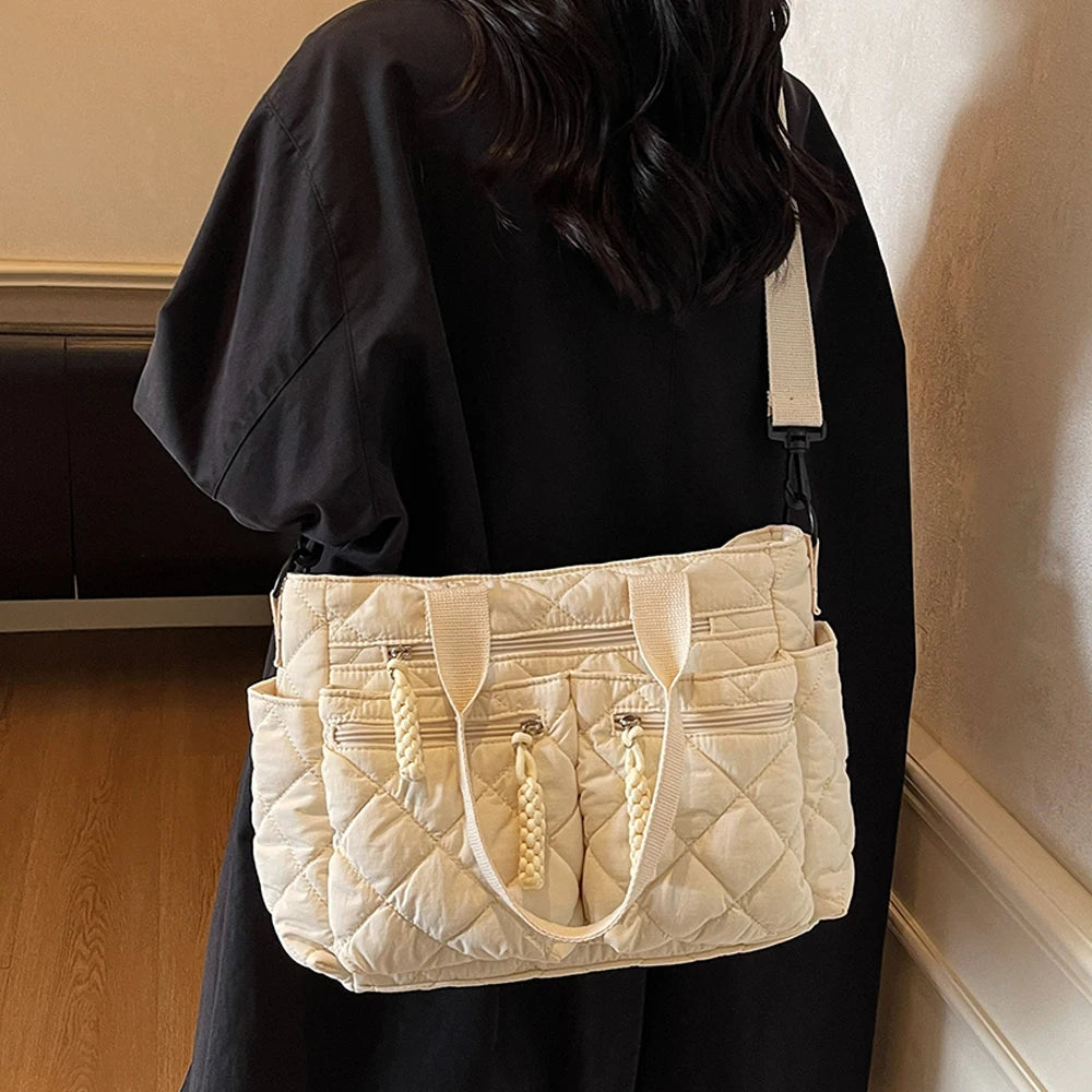Women's Shoulder Bag, Large-Capacity Casual Multifunctional Commuter Handbag, Versatile Diamond Quilted Design Crossbody Bag