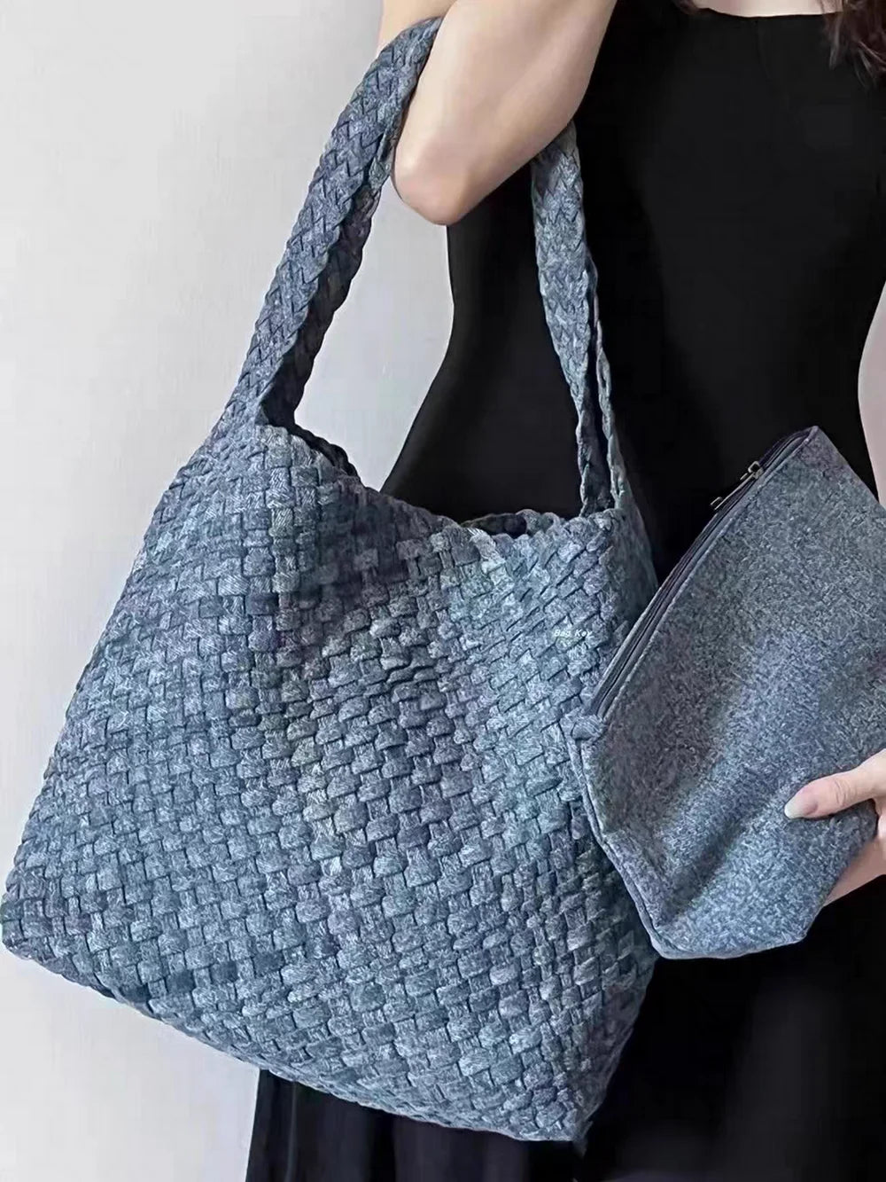Women Jean Woven Bag Hand-Woven Tote Handbag Fashion Shoulder Top-handle Bag All-Match Underarm Bag with Purse