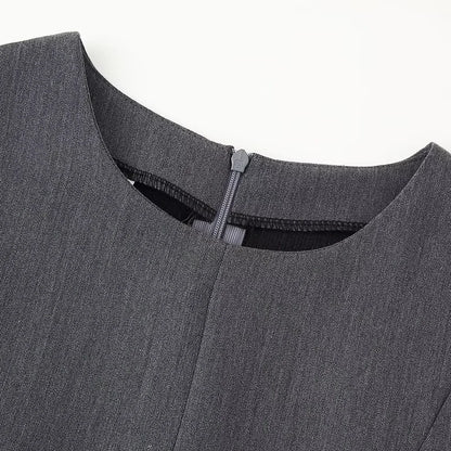 2025 new women's clothing European and American style fashionable design sense two-color wave wide swing round neck dress