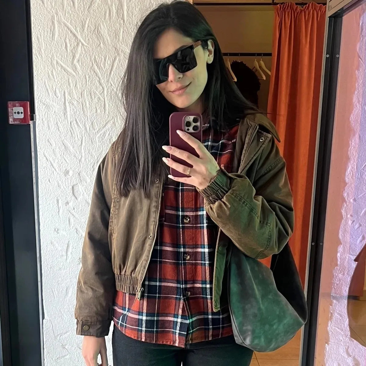 High-end Tote Bag for Women with Large Capacity; Fashionable and Casual Shoulder Bag; Uncommon Commuter Bag; Versatile Bag