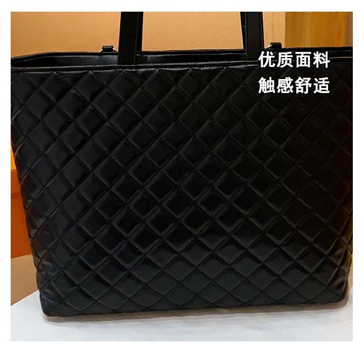 Women's Classic Leather Luxury Shoulder Handbag Elegant Designer Crossbody Tote Bag For Everyday Fashion
