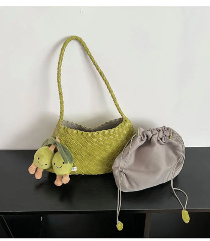 Hand woven armpit bag, women's new high-end and versatile retro handbag, single shoulder mother bag