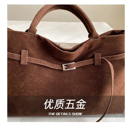 Elegant Women's Handbag Featuring Casual Simple Vintage Design And High-End Leather For Commuter Occasions