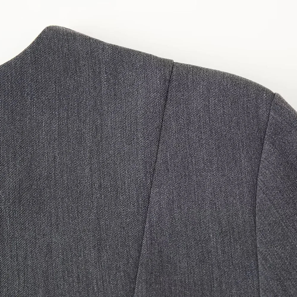 2025 new women's clothing European and American style fashionable design sense two-color wave wide swing round neck dress