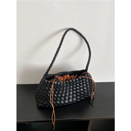 Hand woven armpit bag, women's new high-end and versatile retro handbag, single shoulder mother bag