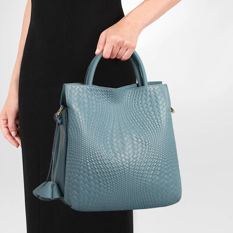 Leather women's handbag with large capacity, shoulder bag for women, elegant single-shoulder crossbody bag, cowhide women's bag