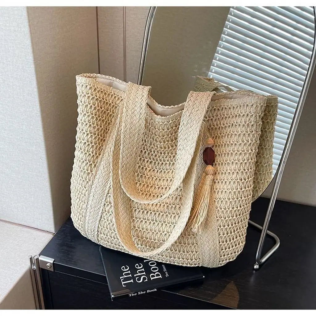 Straw Woven Shoulder Bags for Women Summer Beach Handbag with Tassel Female Fashion Handbag in Khaki Beige