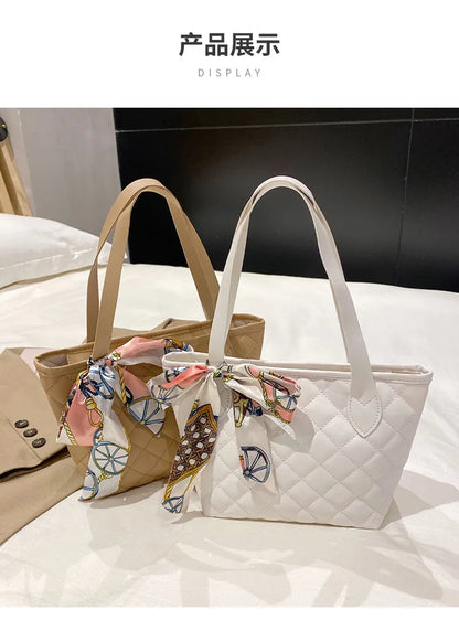 2022 New Fashion Women Handbags Embroidery Underarm Bag Casual Women Shoulder Bags Solid Color Zipper Female Handbag Clutch