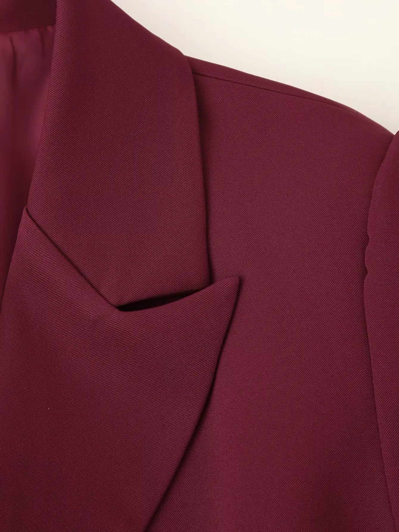 HH Woman's 2025 Autumn Fashion Long Sleeve Lapel Wide Shoulder Blazer Jacket Female Lace-up Single Buckle Exaggerated Coat