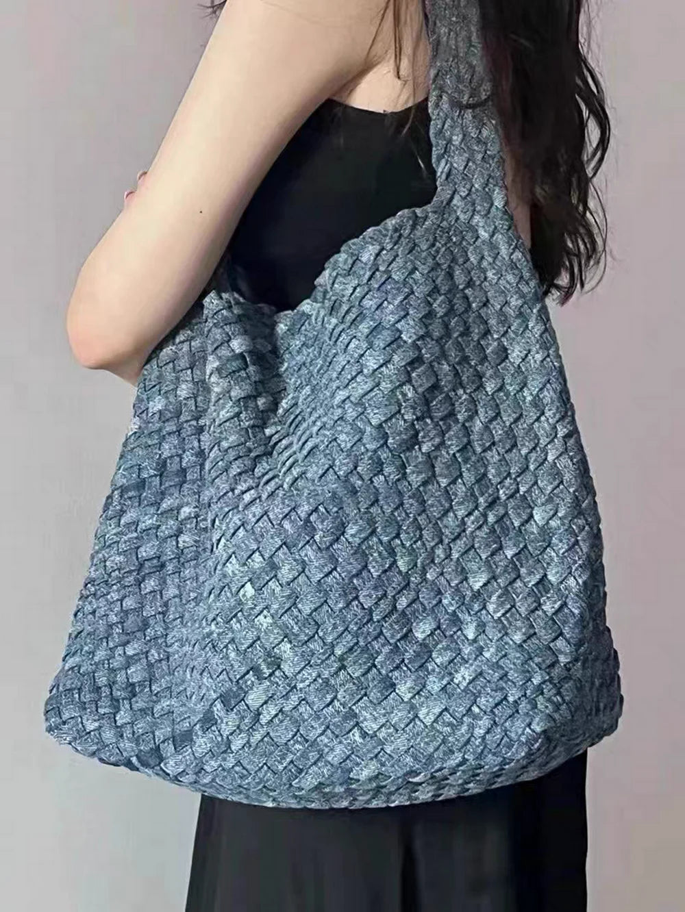 Women Jean Woven Bag Hand-Woven Tote Handbag Fashion Shoulder Top-handle Bag All-Match Underarm Bag with Purse