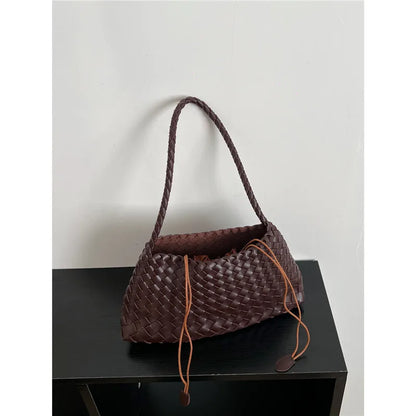 Hand woven armpit bag, women's new high-end and versatile retro handbag, single shoulder mother bag
