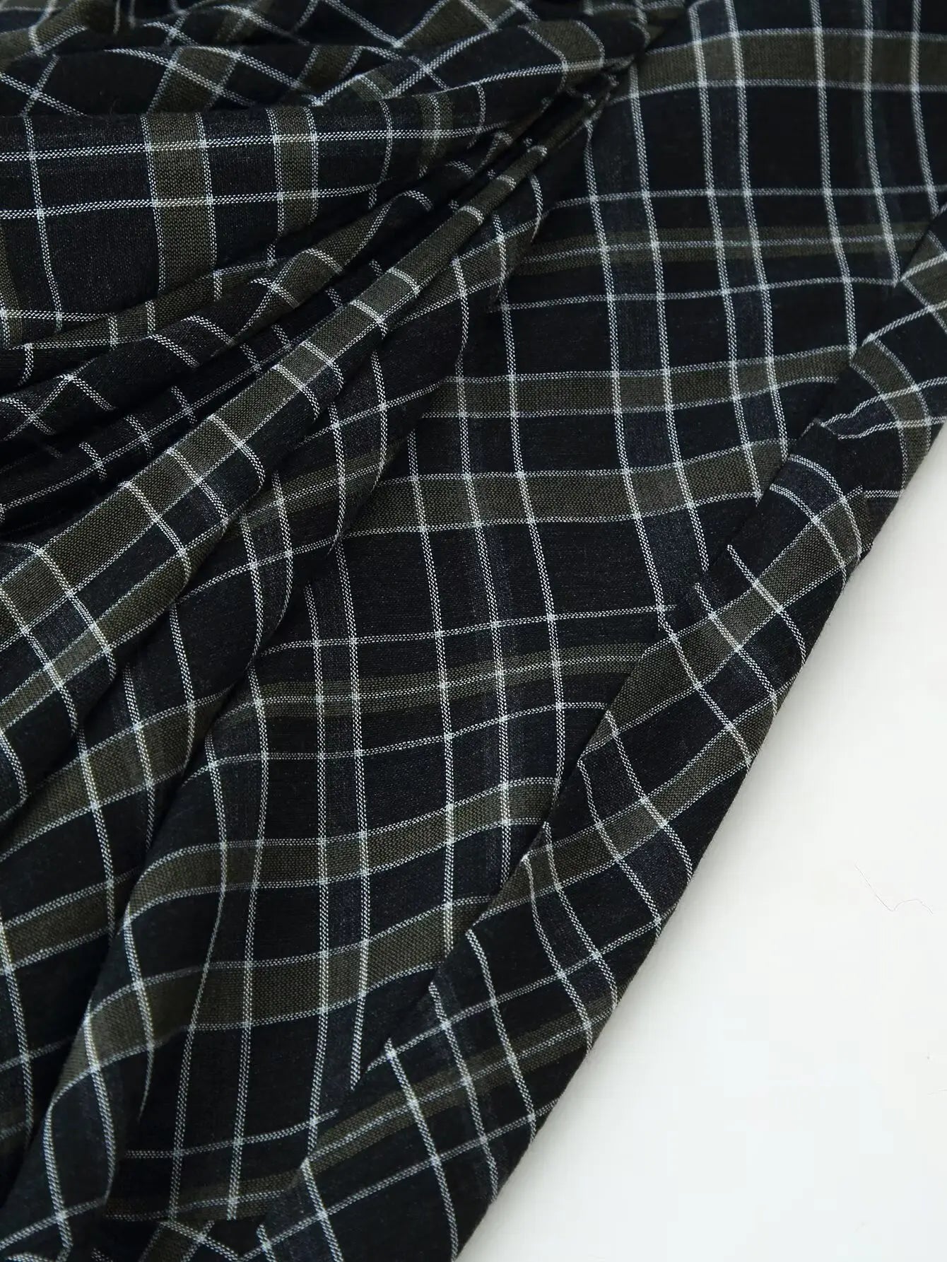 HH Woman Elegant V-Neck Plaid Pleated Decoration Long Sleeves Midi Dress Female Fashion High-Waist Asymmetric Hem Slim Dress