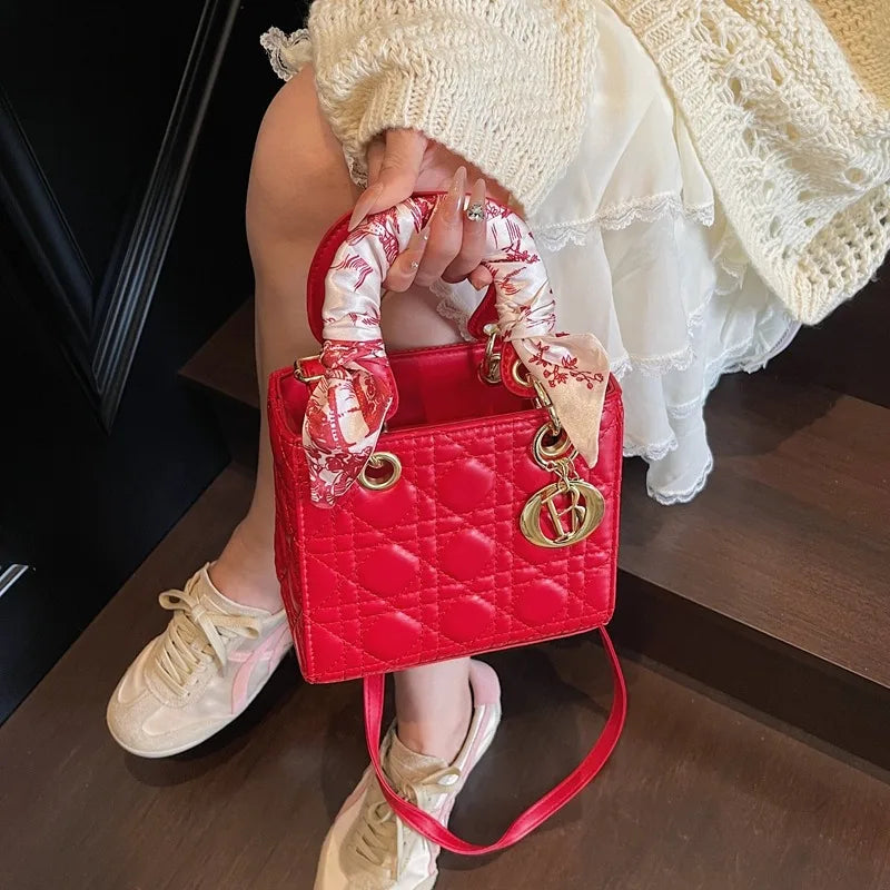 Gorgeous One Shoulder Handbag Luxurious Design Casual Travel Popular Underarm Adjustable Stylish Daily Use