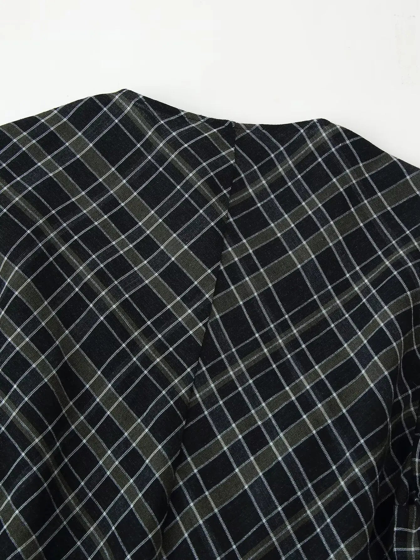 HH Woman Elegant V-Neck Plaid Pleated Decoration Long Sleeves Midi Dress Female Fashion High-Waist Asymmetric Hem Slim Dress