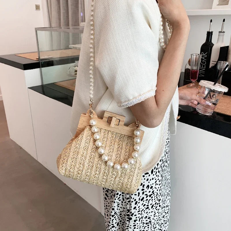 Fashion Weave Straw Shoulder Bag for Women New Summer Wooden Top Handle Clip Bag Luxury Designer Handbags Trend Female Handbag