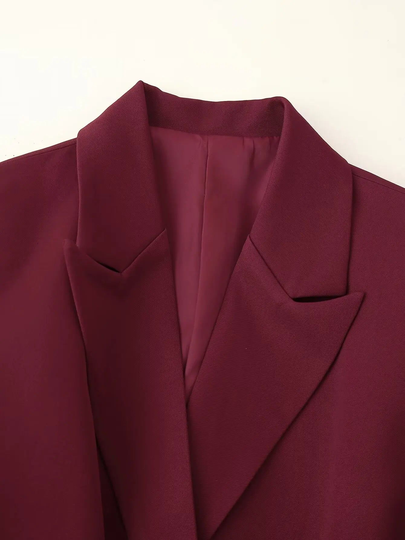 HH Woman's 2025 Autumn Fashion Long Sleeve Lapel Wide Shoulder Blazer Jacket Female Lace-up Single Buckle Exaggerated Coat