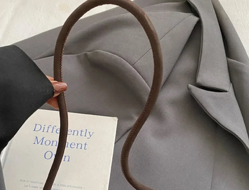 Elegant Crossbody Bag For Women Leather Handbag With Shoulder Strap Fashionable Leather Design and Large Capacity