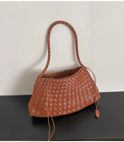 Hand woven armpit bag, women's new high-end and versatile retro handbag, single shoulder mother bag