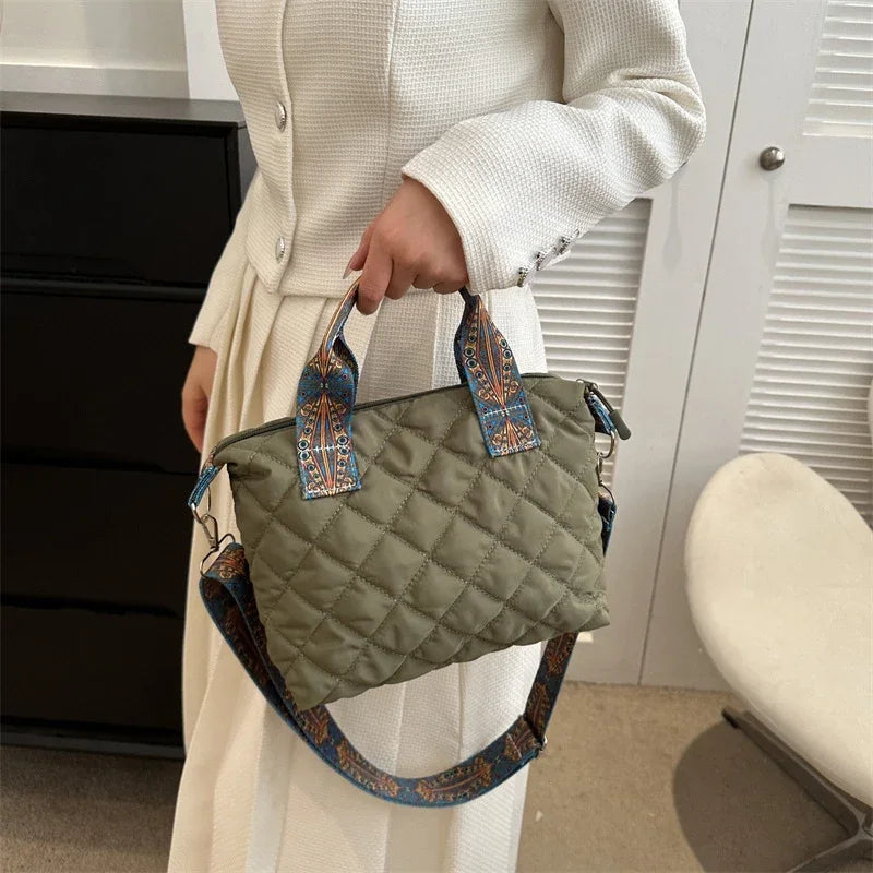 Large Tote Handbags for Women Luxury Design Shoulder Crossbody Bags Designer Brand Quilted Padded Casual Bag for Women
