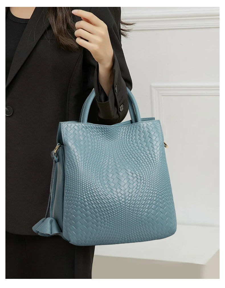 Leather women's handbag with large capacity, shoulder bag for women, elegant single-shoulder crossbody bag, cowhide women's bag