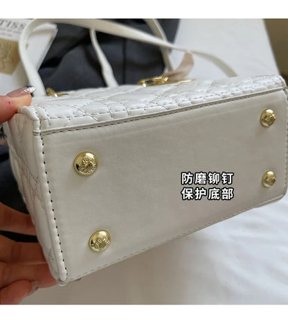 Gorgeous One Shoulder Handbag Luxurious Design Casual Travel Popular Underarm Adjustable Stylish Daily Use