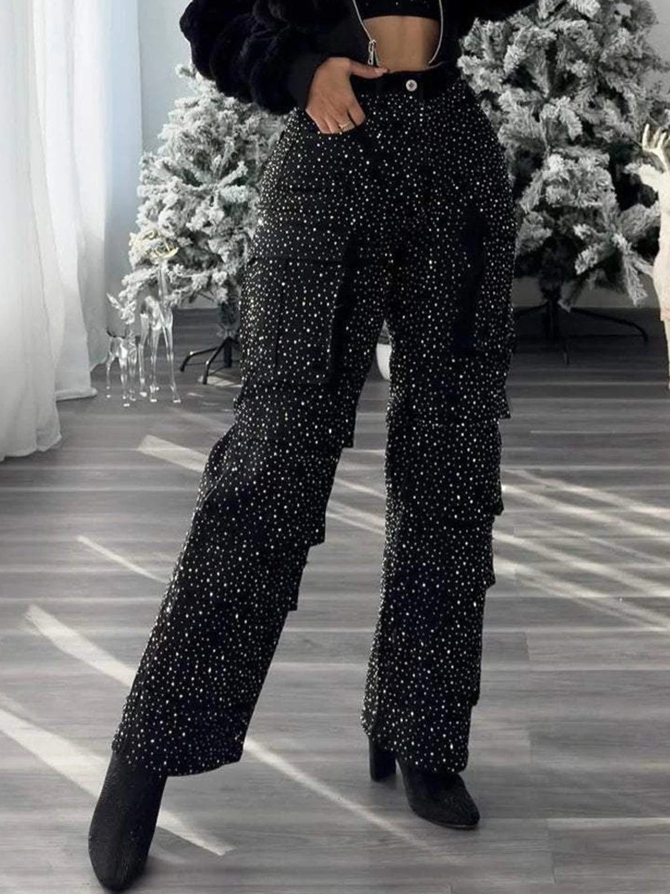 High-Waist Rhinestone Multi-Pocket Jeans