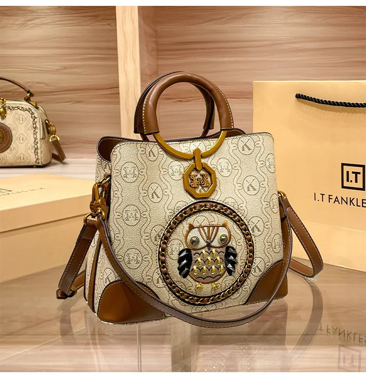 Women's handbag, genuine leather carrying bucket bag, new 2025 high-end design, fashionable single shoulder crossbody bag