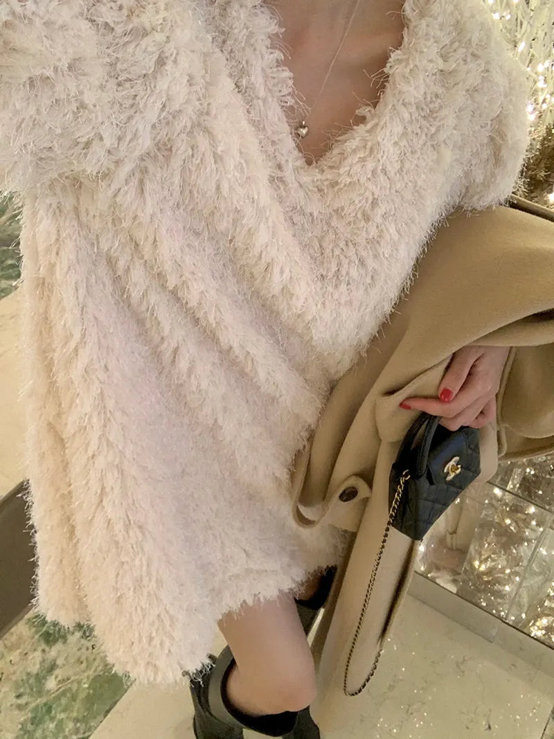 Clothland Women Elegant White Black Fur Dress V Neck Short Sleeve A Line Party Event Club Mini Dresses Vestido QD305