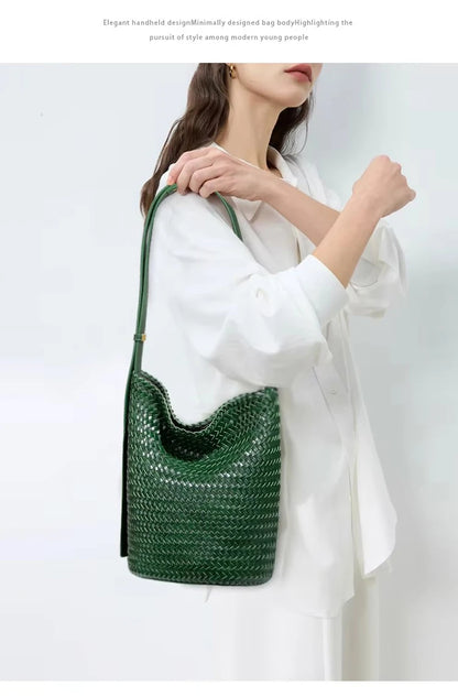 2025 new women's handbag high-end hand-woven large-capacity shoulder tote bag underarm bag crossbody versatile bucket bag
