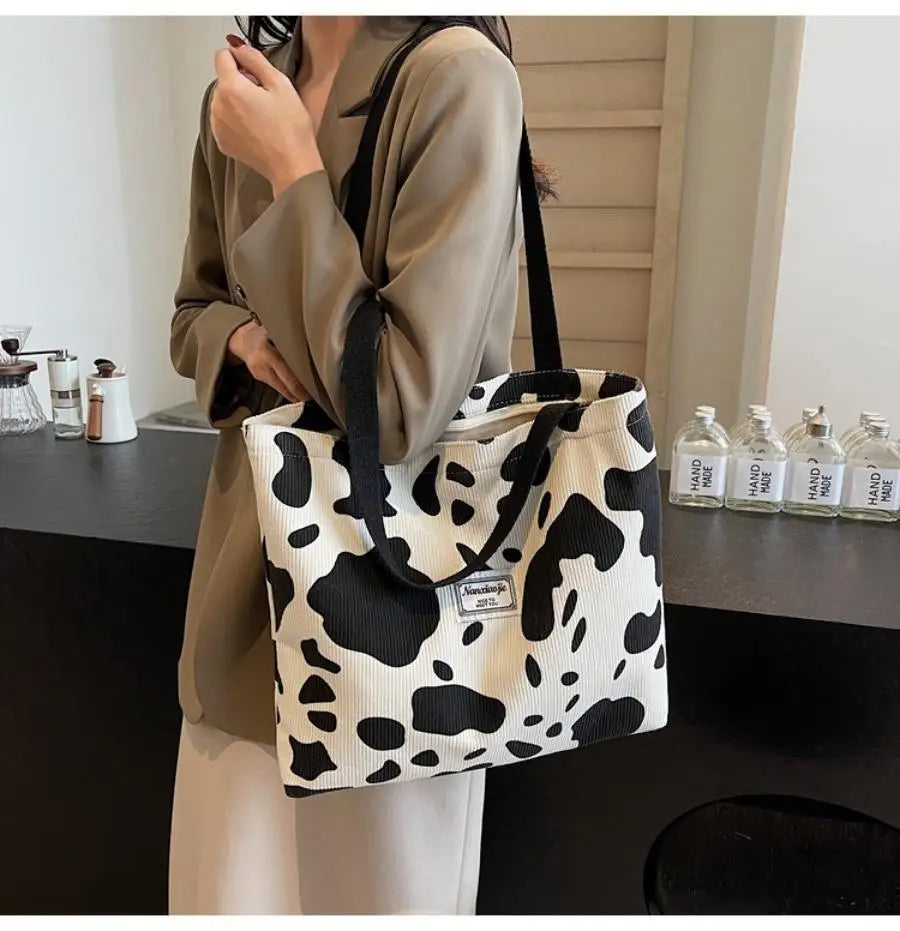 Ladies' one shoulder handbag, large capacity zipper commuting bag, corduroy retro artistic tote bag