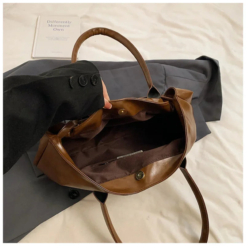 Vintage Handbag for Women Large Capacity 2025 New Underarm Commuting Bag Fashion Female Casual Single Shoulder Tote Bag