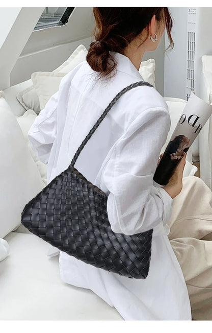 Women Handwoven Shoulder Bag Korean Casual Trendy Large Capacity Handbag Soft PU Leather Ladies Tote Bag Summer Underarm Bags
