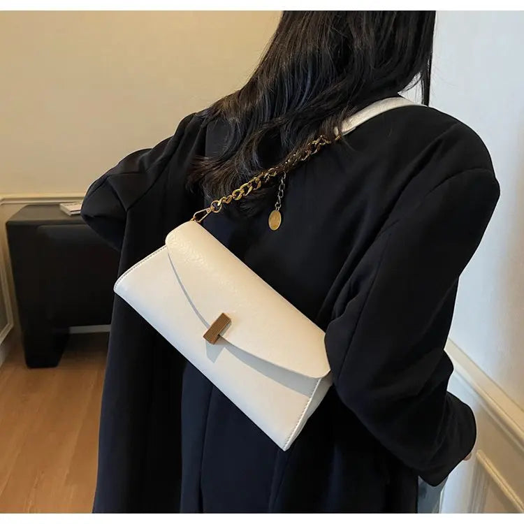 Stylish Tote Bags Handbag For Women Genuine Leather Spacious And Trendy For Daily Use With Zipper Top