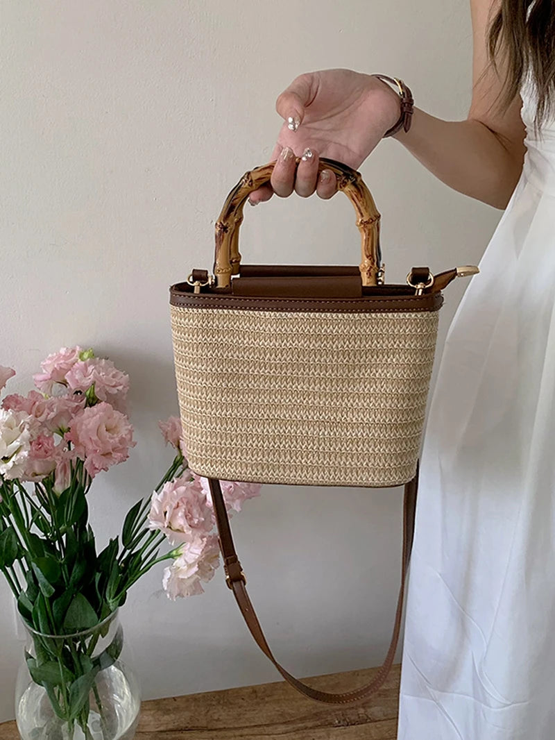 Simple Hand Knitted Women's Travel Handbags Fashion Wooden Handle Ladies Shoulder Bags Summer Straw Female Bucket Crossbody Bags