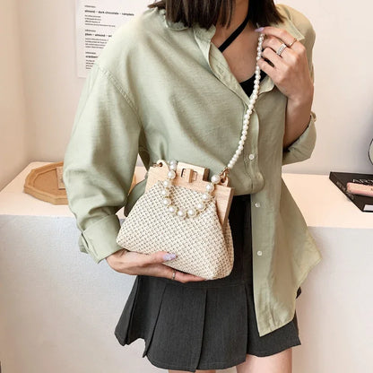 Fashion Weave Straw Shoulder Bag for Women New Summer Wooden Top Handle Clip Bag Luxury Designer Handbags Trend Female Handbag