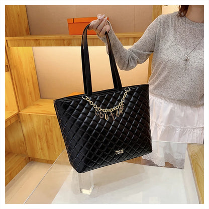 Women's Classic Leather Luxury Shoulder Handbag Elegant Designer Crossbody Tote Bag For Everyday Fashion
