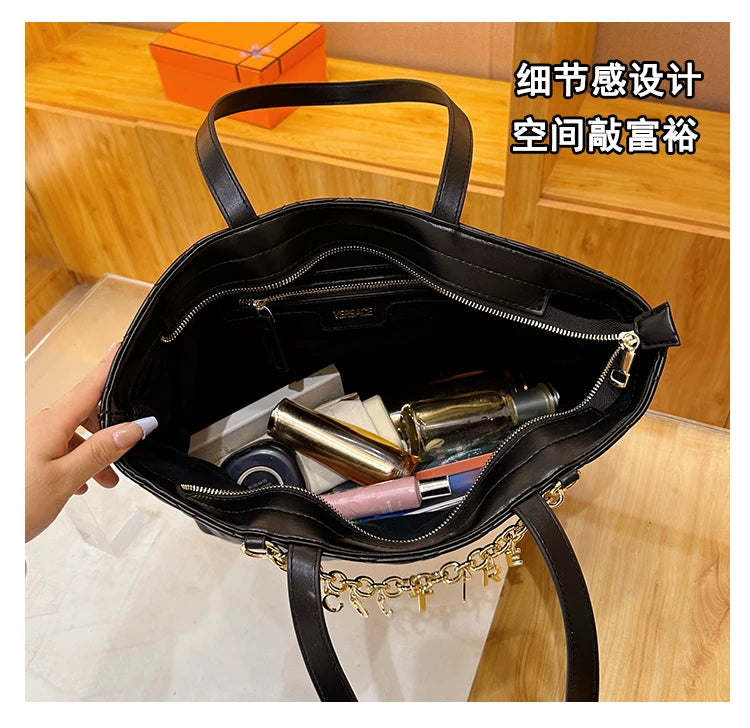 Women's Classic Leather Luxury Shoulder Handbag Elegant Designer Crossbody Tote Bag For Everyday Fashion