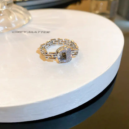 Light Luxury Zircon Retro Intersection Jewelry
