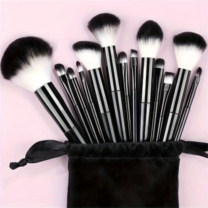 Synthetic Fibers Makeup Brush Set - Professional Foundation, Concealer, Eye Shadow, Blending Brushes - Manual Use, Plastic Handle Beauty Tools For Flawless Makeup Application