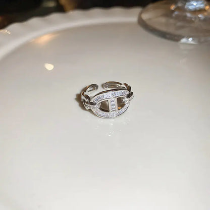 Light Luxury Zircon Retro Intersection Jewelry